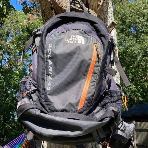 The North Face Solaris 35 Hiking Camping Daypack Travel Backpack AS IS - Picture 2 of 13